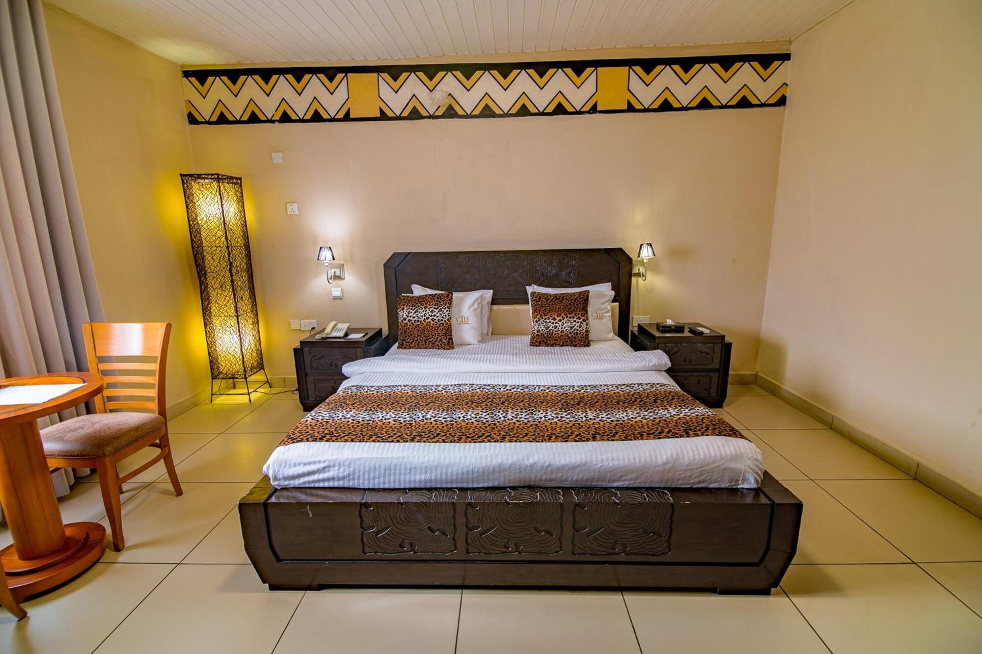 The Country Lodge Hotel Фритаун Экстерьер фото