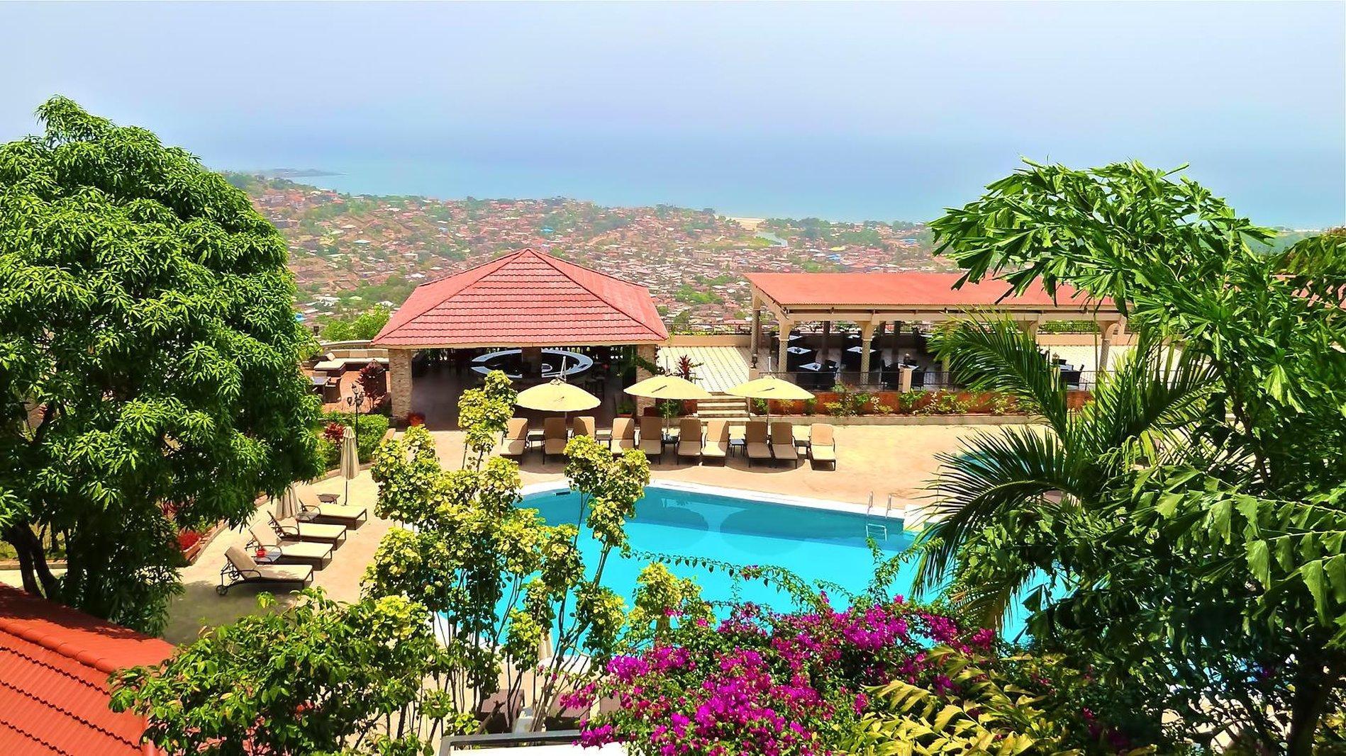 The Country Lodge Hotel Фритаун Экстерьер фото