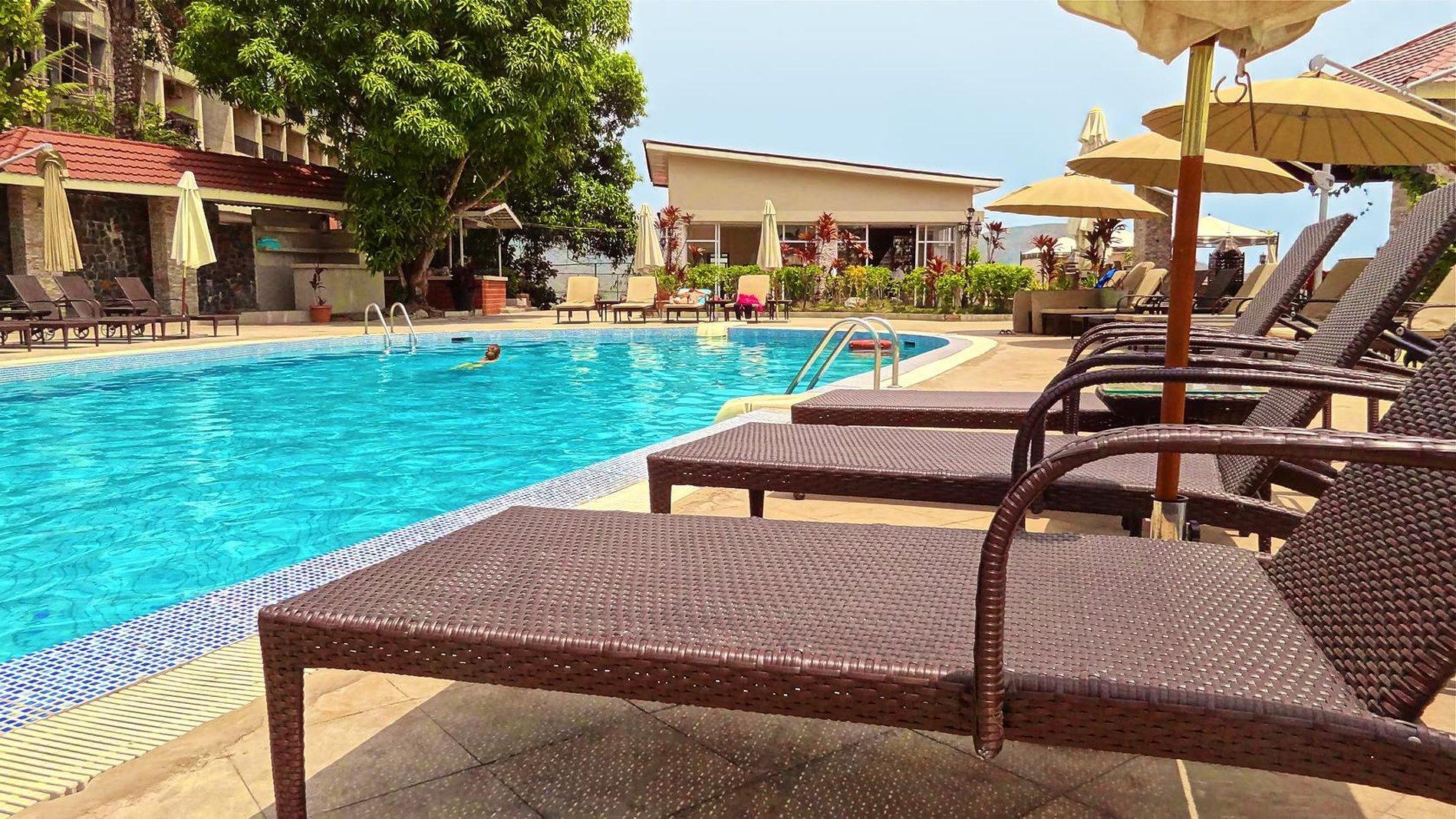 The Country Lodge Hotel Фритаун Экстерьер фото