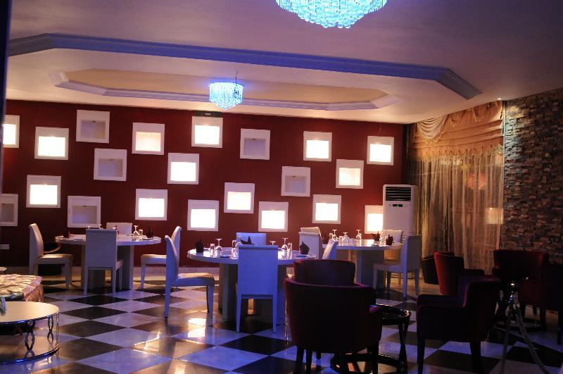 The Country Lodge Hotel Фритаун Экстерьер фото