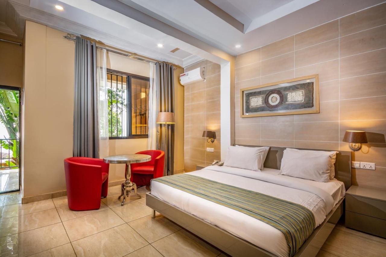 The Country Lodge Hotel Фритаун Экстерьер фото